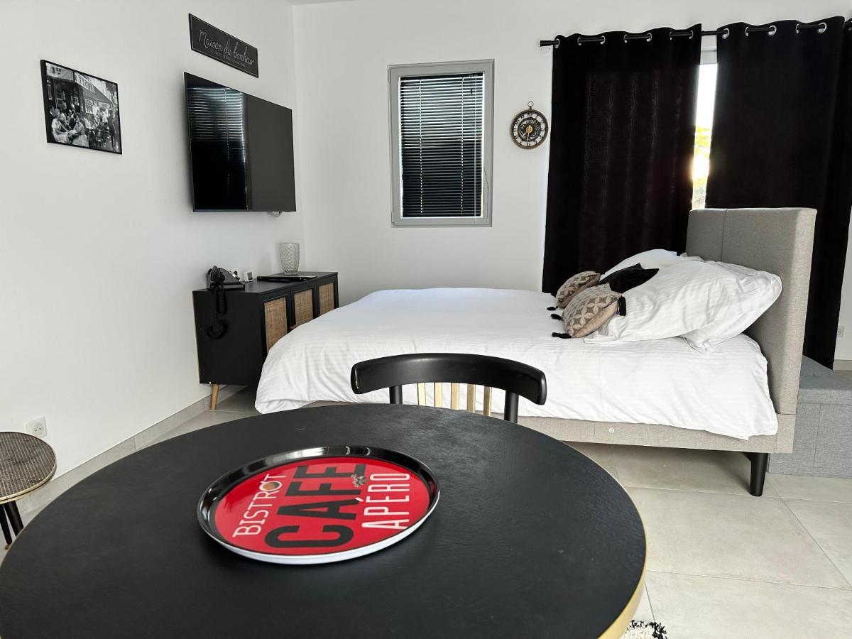 La Villa Perchee Calme, Sauna, Parking Prive Saint-Prix  ภายนอก รูปภาพ