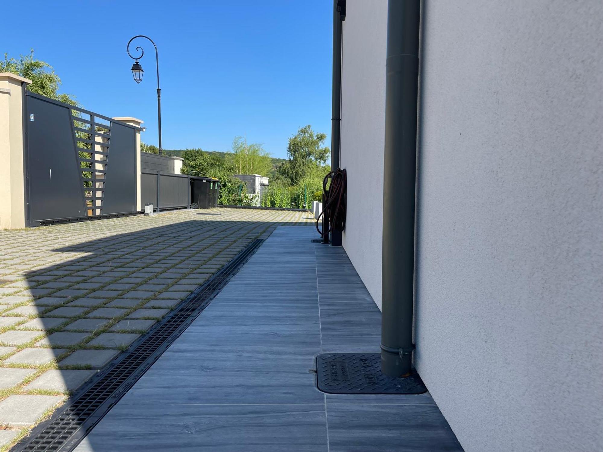 La Villa Perchee Calme, Sauna, Parking Prive Saint-Prix  ภายนอก รูปภาพ