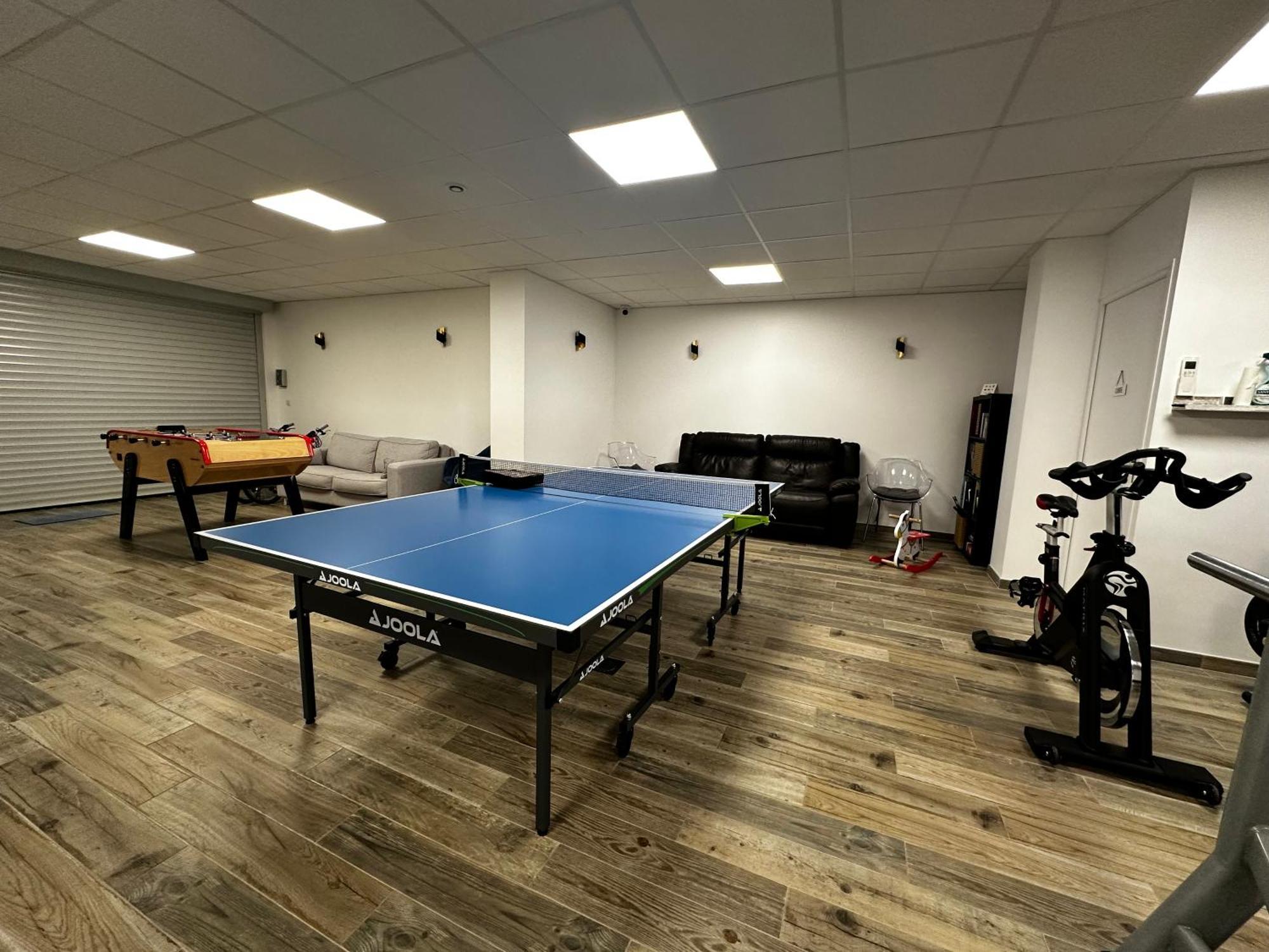 La Villa Perchee Calme, Sauna, Parking Prive Saint-Prix  ภายนอก รูปภาพ