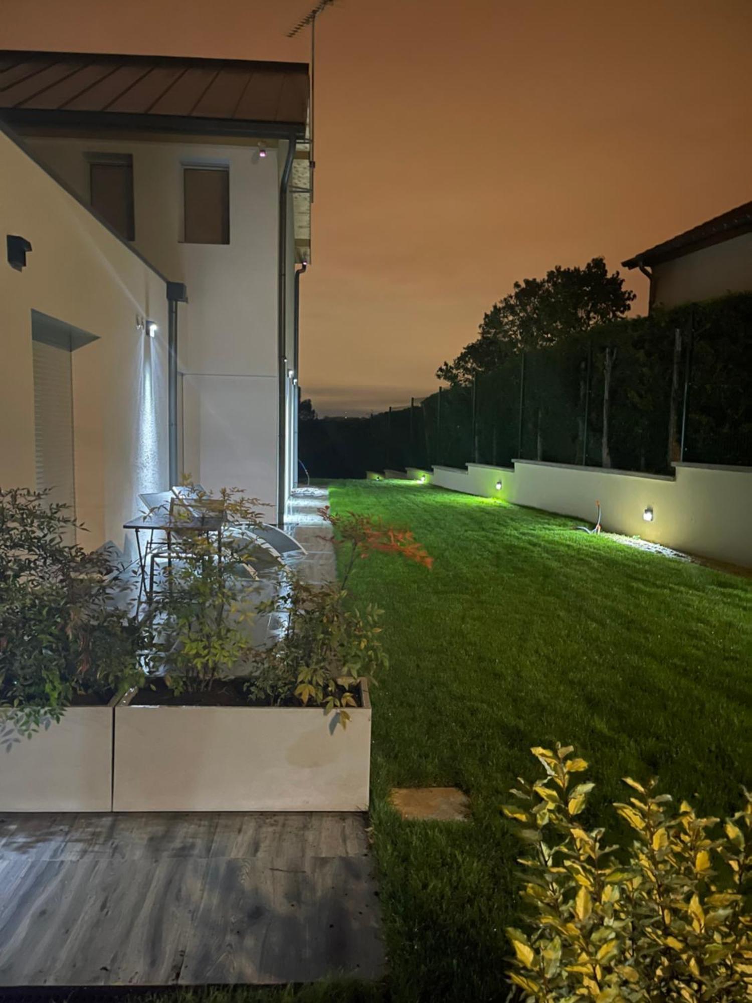 La Villa Perchee Calme, Sauna, Parking Prive Saint-Prix  ภายนอก รูปภาพ